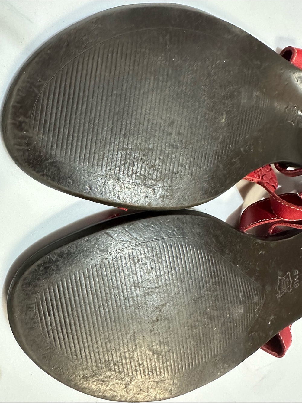 Talbots Leather T-Strap Flat Sandals Women’s 8.5B Red Classic Comfort Sandals - Picture 11 of 12